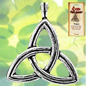 🍀Celtic Wicca TRISKELE 𝐓𝐑𝐈𝐐𝐔𝐄𝐓𝐑𝐀 Trinity Amulet  Pendant w/Story Card